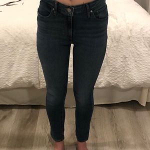 Levi Strauss • High Rise Skinny Jeans